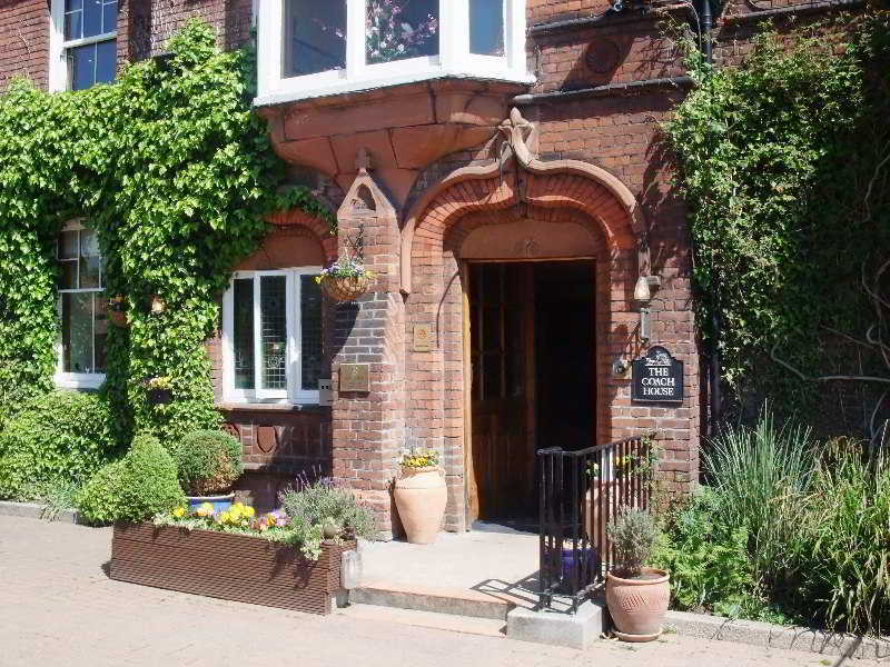 Harefield Manor Hotel Romford Extérieur photo
